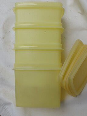 Tupperware storage containers yellow x 4 with lids
